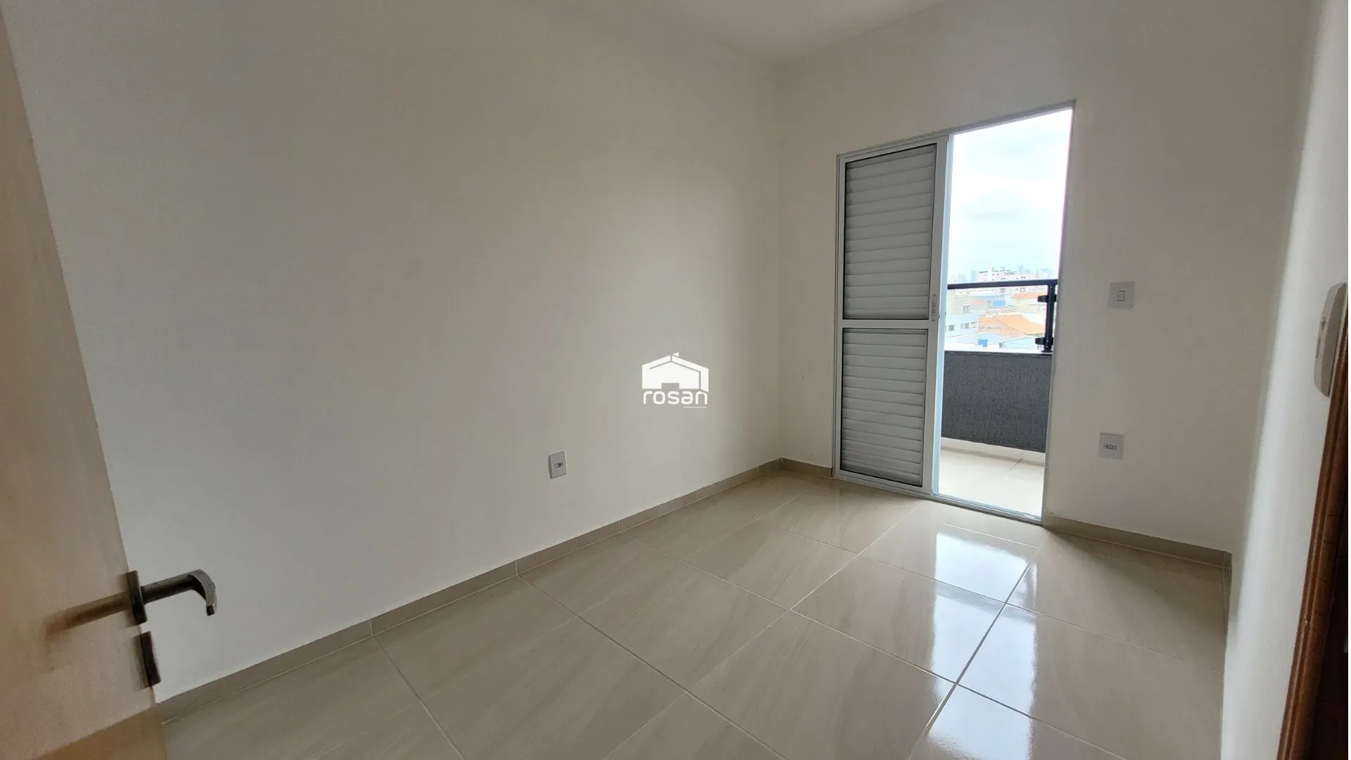 Dormitório Residencial Iolanda